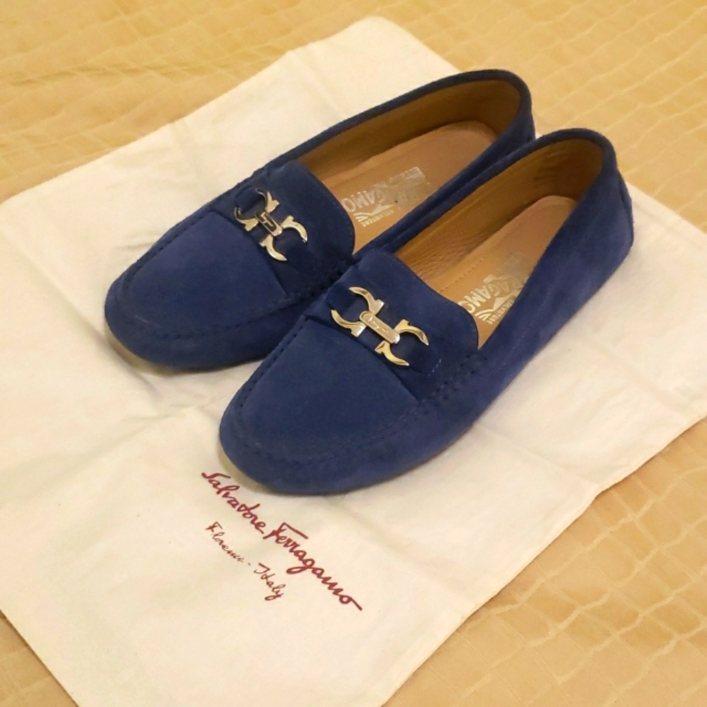 Salvarore Ferragamo Ladies SABA loafers